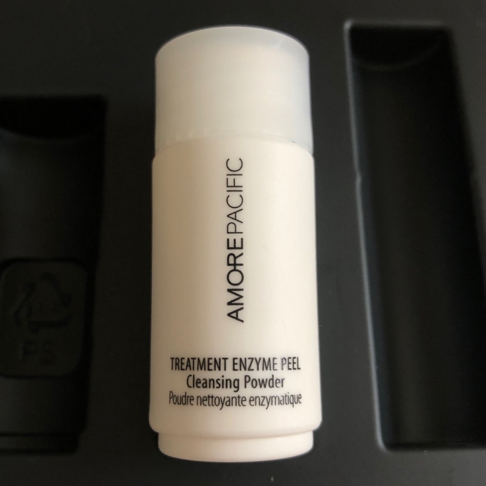 5/25✨ amore pacific cleansing powder